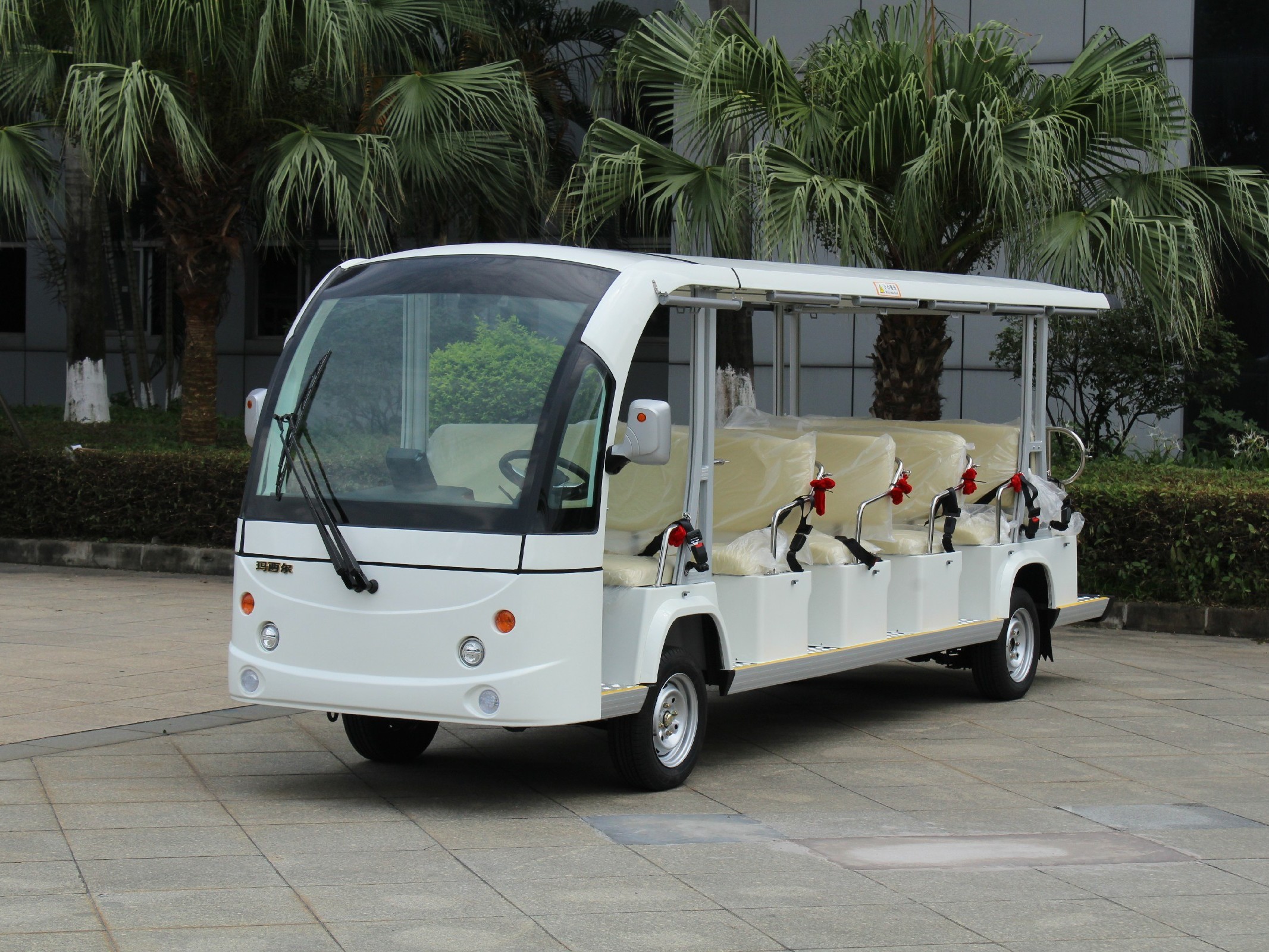 十七座電動(dòng)觀光車