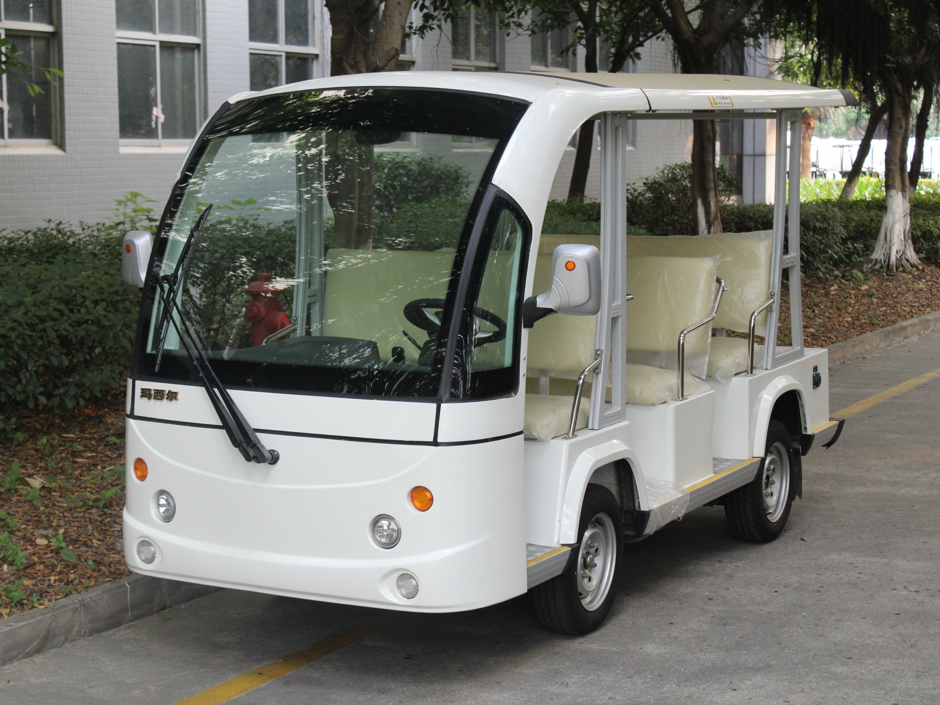 八座電動(dòng)觀光車