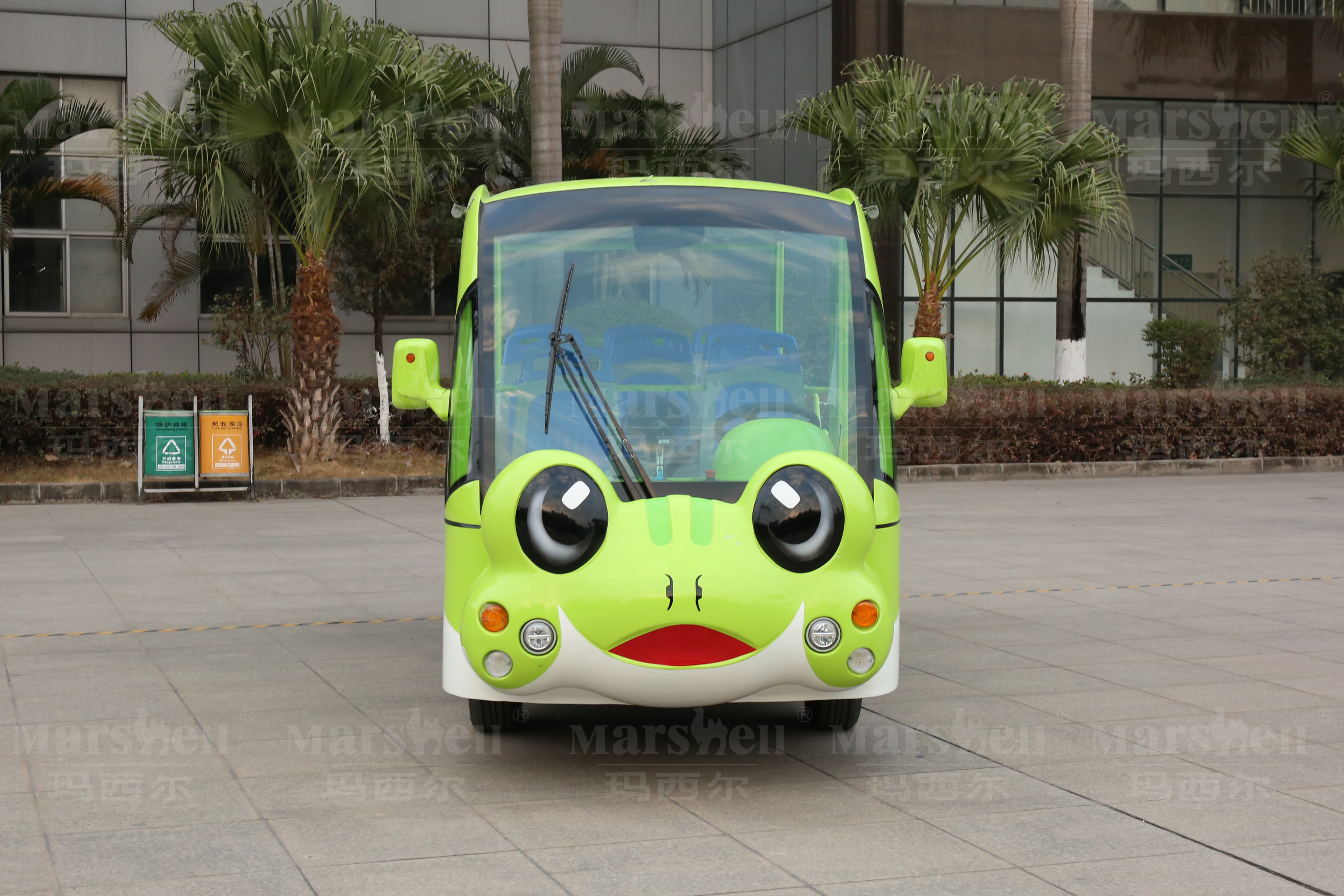 電動(dòng)主題造型車