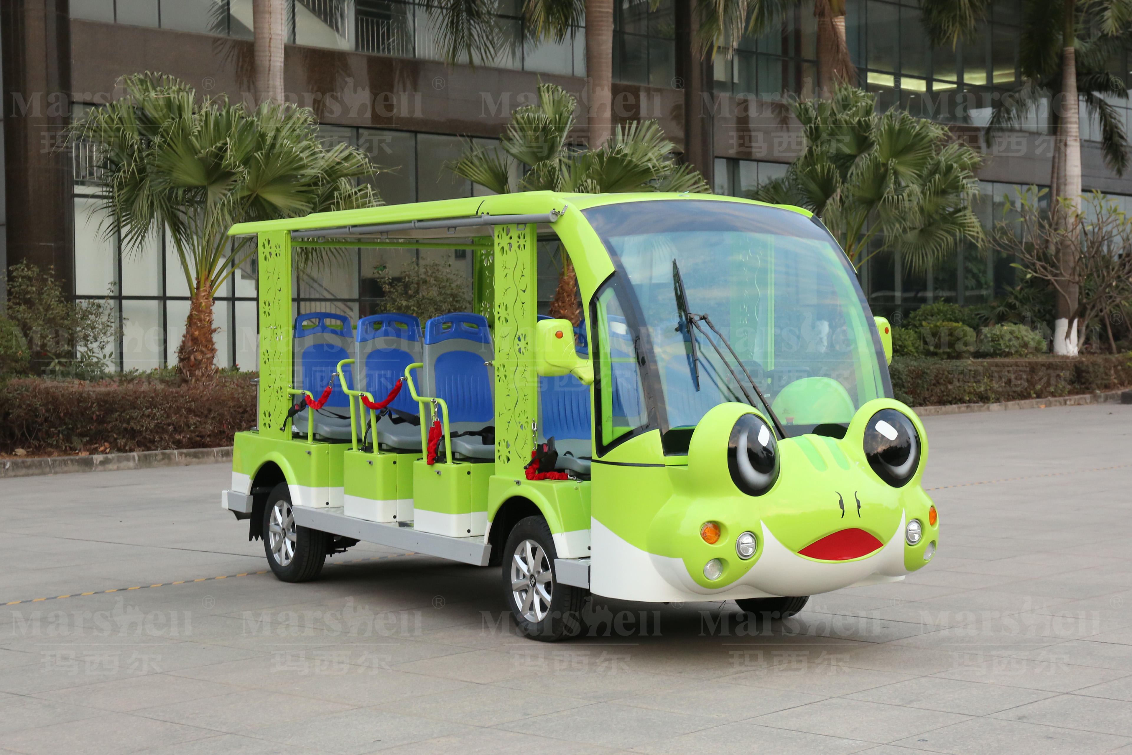 電動(dòng)主題造型車